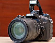 ῵D7100